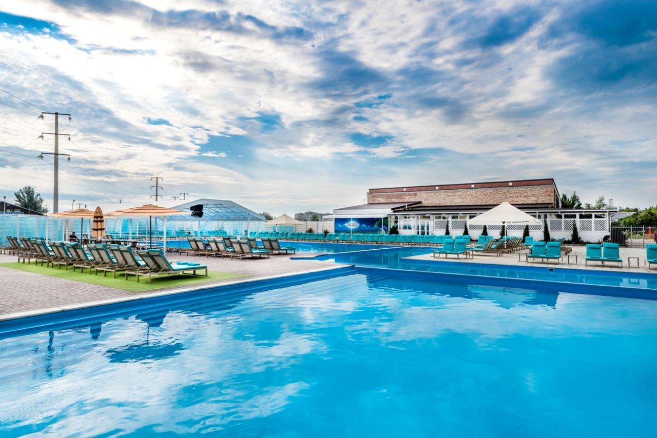 Hotel Aqua Marina Cherson Exterior foto